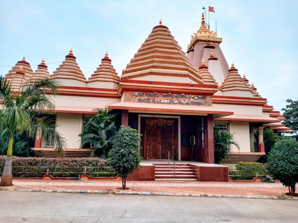 श्री राष्ट्रसंत सद्गुरू जनार्दन स्वामी (मौनगिरी) महाराज समाधी मंदिर कोपरगांव (1)